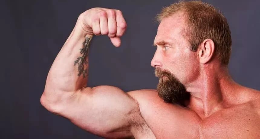 Testosteron przed czy po treningu - kiedy najlepiej go przyjmować?