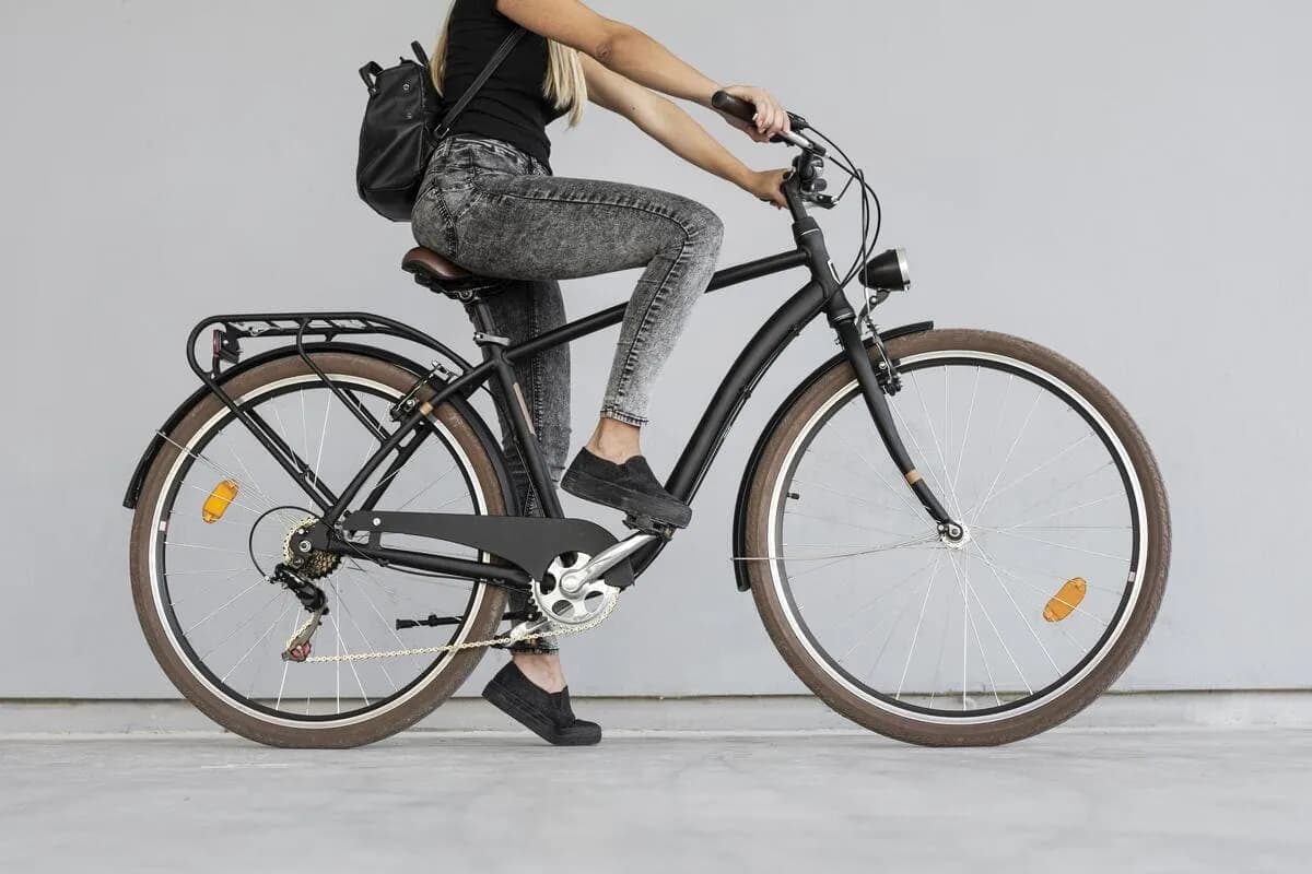 Jak dobrać wysokość siodełka w rowerze, aby uniknąć bólu i kontuzji